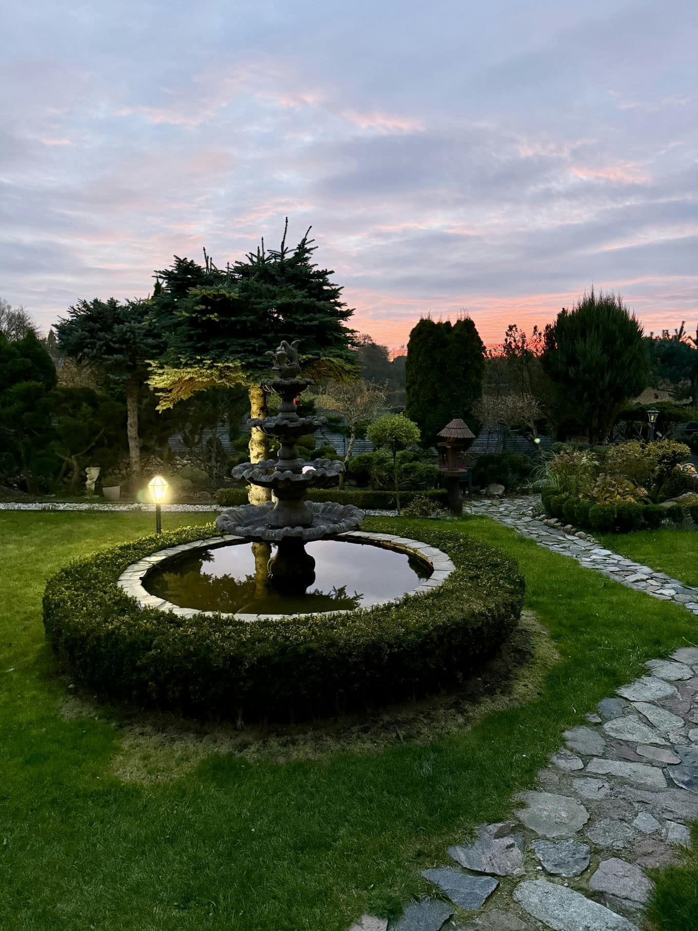 ogródek przed Villa Maxima